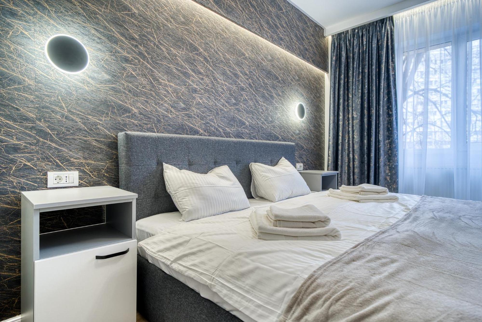 City Chic Retreat: Newly Renovated 1Br Apartment Bukarest Kültér fotó